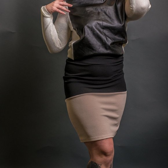 Black and Tan Pencil Skirt by LulaRoe - Picture 3 of 3